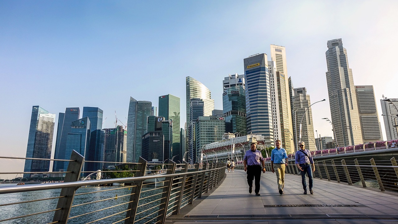 香港夺回亚洲第一金融中心桂冠 新加坡排名下滑